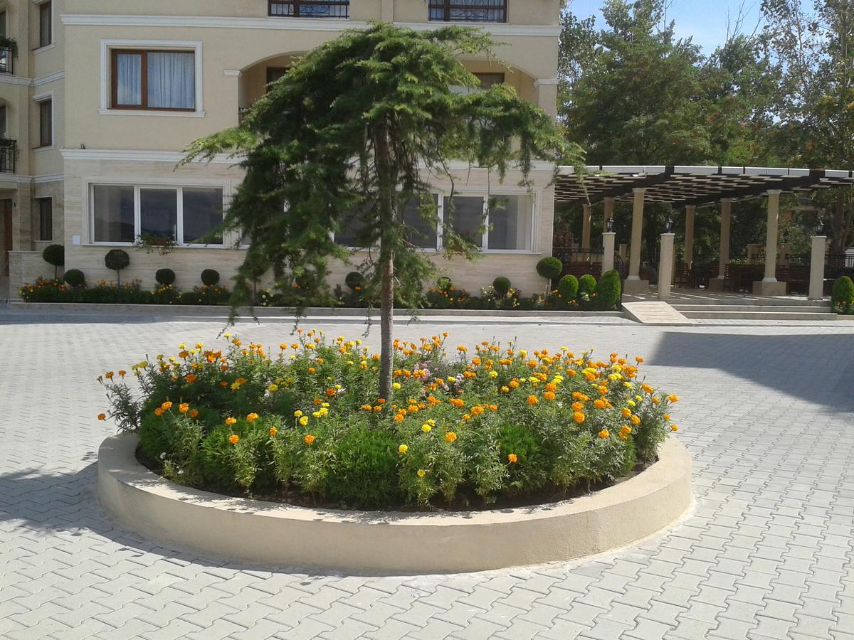 Hotel Seasons 3 Sunny Beach Exterior photo